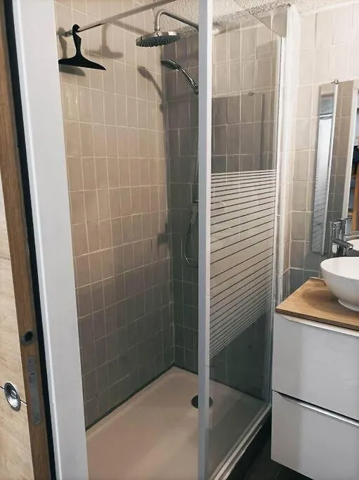 Appartement Aux Pieds Des Pistes Modane 0*,  France